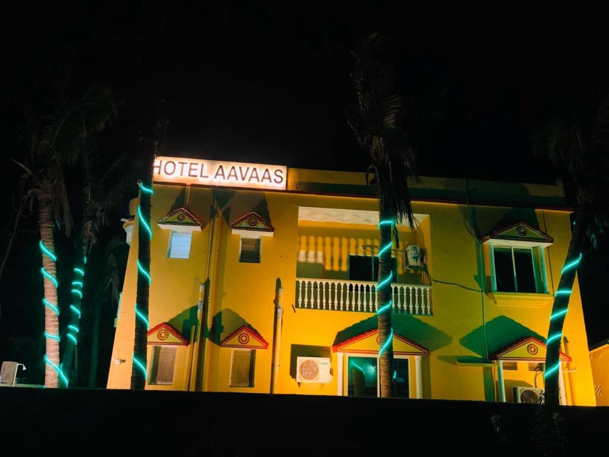 Hotel Aavaas Пурі Екстер'єр фото